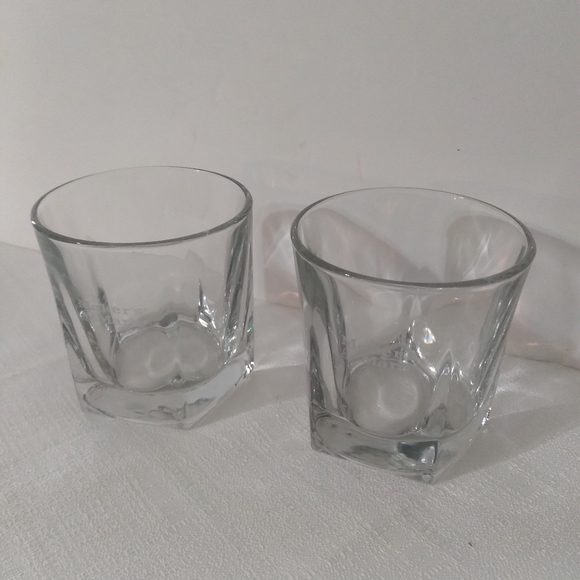Pair of Maker’s Mark rocks glasses - Picture 4 of 5